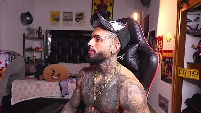 Chat +18 de logan_hugh8 ao vivo