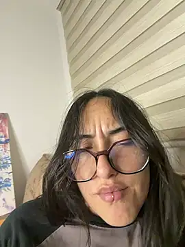 Sembang XXX Secara Langsung Kiss_Sophi