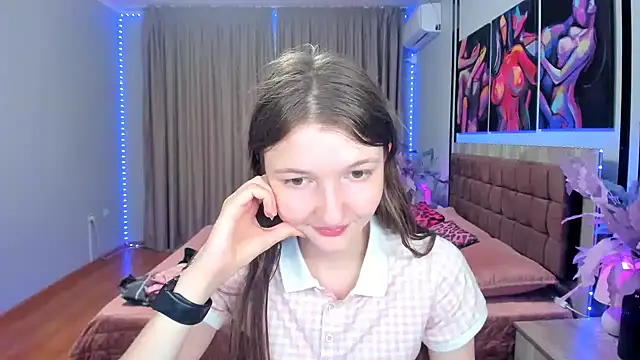 Chat +18 de NikaRain ao vivo