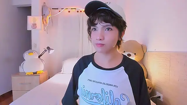 Chat +18 de Sweet_Allan ao vivo