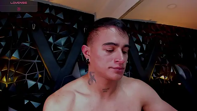 Živý XXX chat LiamDeeps