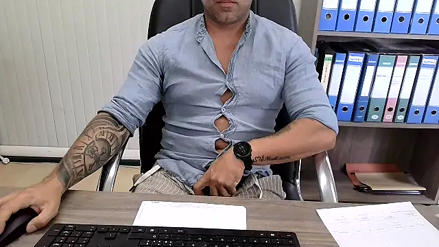 Živý XXX chat Evasionee