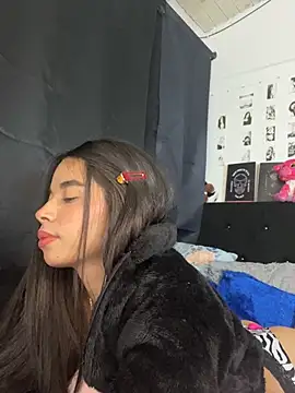 Milleradhara24 现场XXX聊天