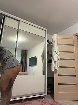 Sinnmara's Live XXX Chat