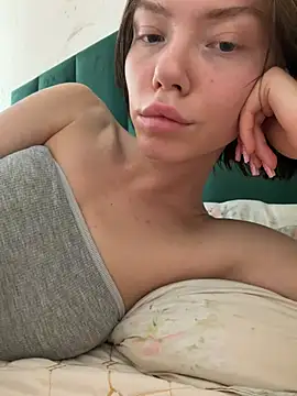 Lisaaa_AlisaのライブXXXチャット