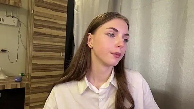 Clara_kittyのライブXXXチャッ ト