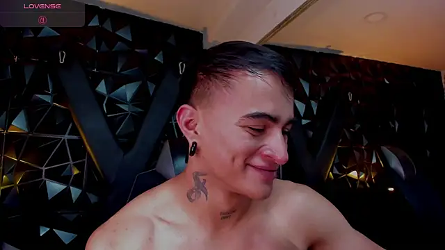 Chat XXX en directo de LiamDeeps