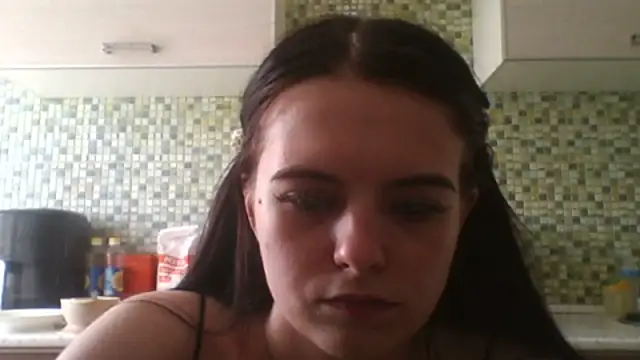 KikiAmino's Live XXX Chat