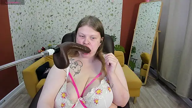 Chat +18 de AuroraDemoni ao vivo