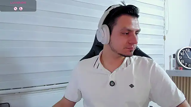 Rick_Adams XXX чат на живо