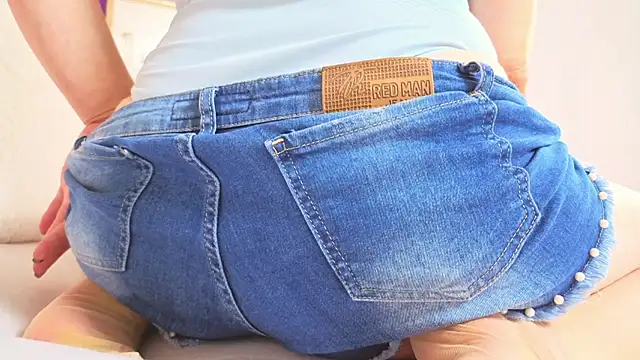 EmmaSeductionX élő XXX-chatje