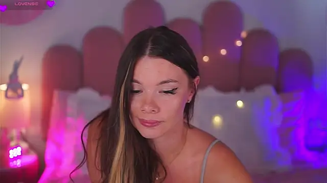 Chat +18 de MiaMuse ao vivo