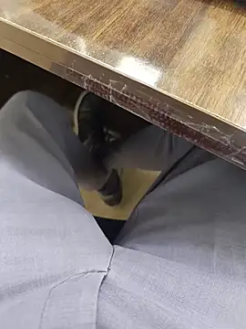 Kakabiraji webcam show