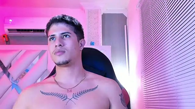 dominic_connor XXX чат на живо