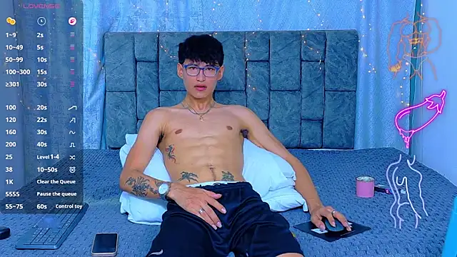 NicolasTorrez 라이브 XXX 채팅