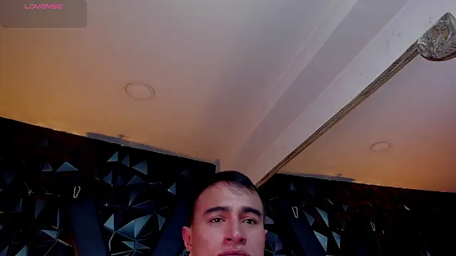 LiamDeeps 라이브 XXX 채팅