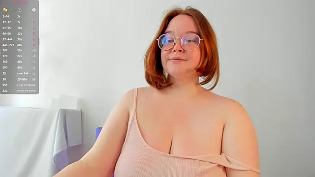 Онлайн чат XXX DebbieWoood