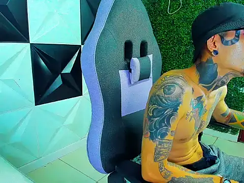 Boy_tatto77n Live XXX chat