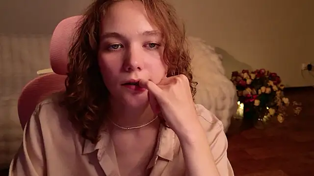 nisheva_'s Live XXX Chat