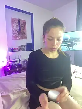 Chat XXX en directo de lyra-marco