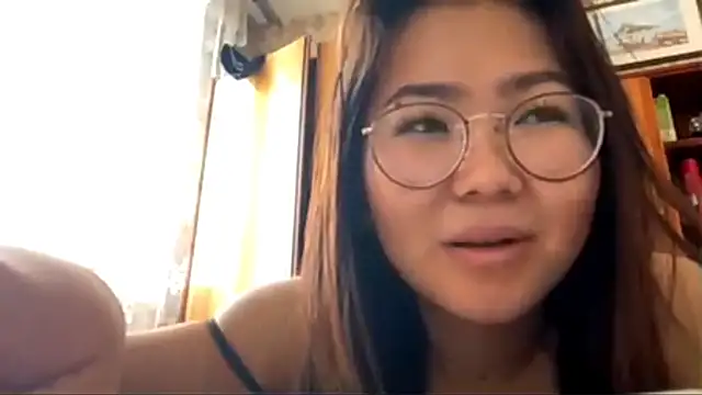 HikkoSinu's Live XXX Chat
