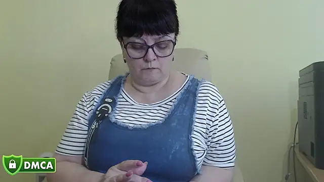 Živý XXX chat BrandiOhNight