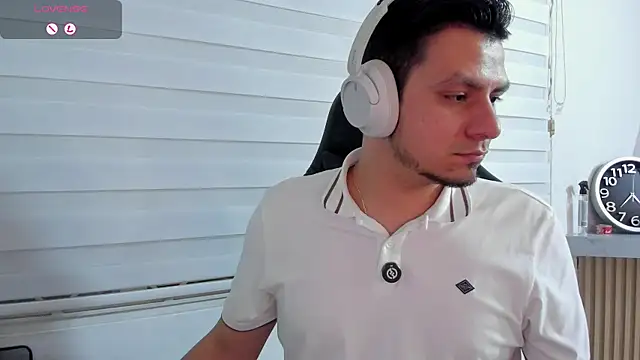 Chat XXX en directo de Rick_Adams