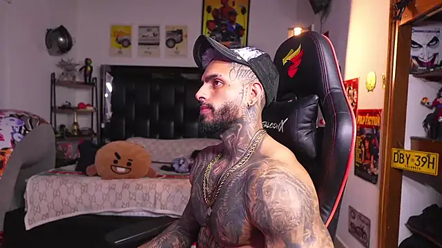 Czat XXX na żywo – logan_hugh8