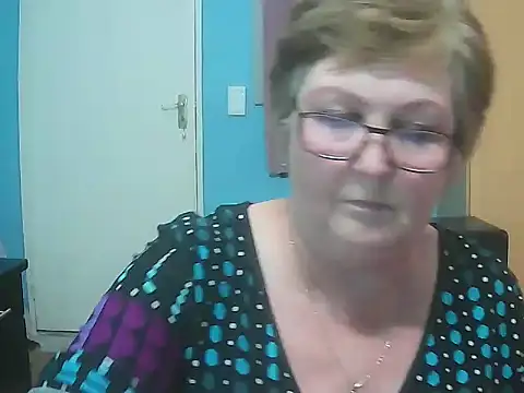 TaylorLeigh's Live XXX Chat