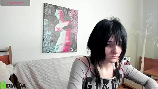 MillyMils Adlı Modelin Canlı XXX Sohbeti