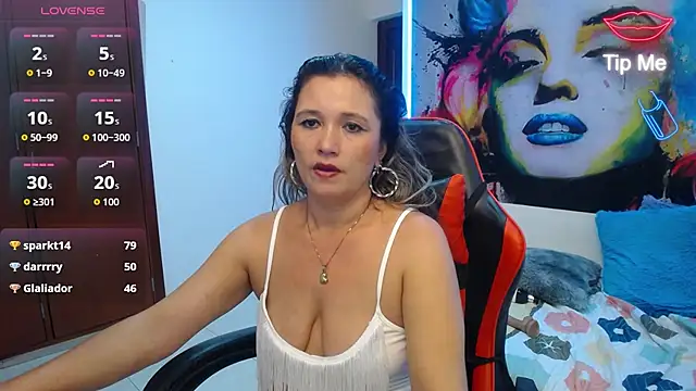 Chat XXX Live noelia_milf19