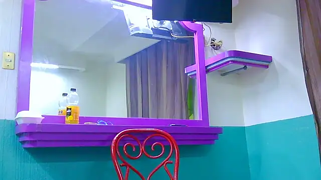 XXX chat uživo modela Latinopervs