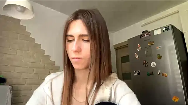 ZaraGuyette Live XXX-Chat