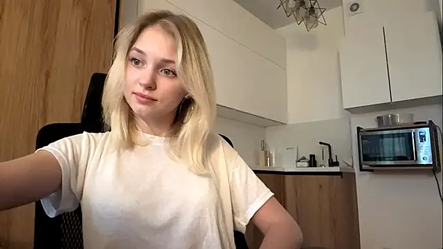 EveryoneEve Live XXX-Chat