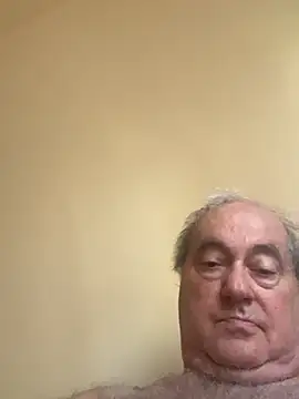 csikar Live XXX Chat