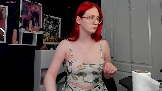 Chat +18 de Queen_Milena ao vivo