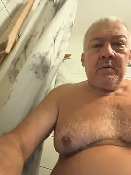 Chat +18 de kerzoolee57 ao vivo