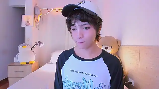 Chatroom XXX en direct de Sweet_Allan