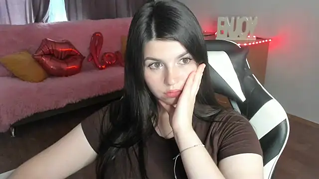 KisaModel Chat XXX live