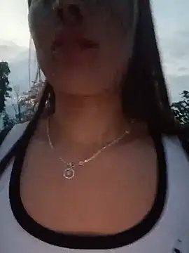 XXX chat uživo modela obhd87