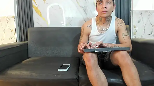 jayy18_ Live XXX Chat