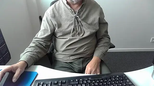 Buggemann Live XXX Chat