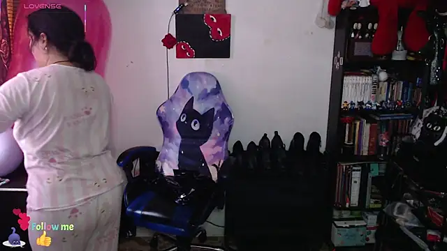 Chatroom XXX en direct de kureiji_hentaii