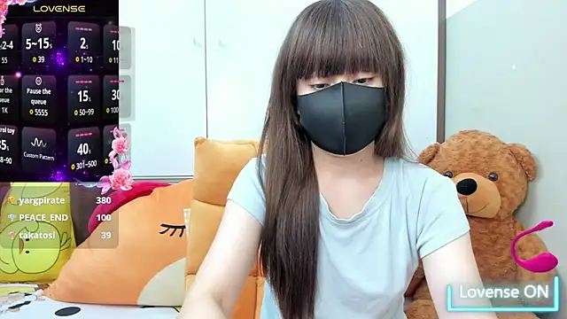 Ran-o0_Chan Adlı Modelin Canlı XXX Sohbeti