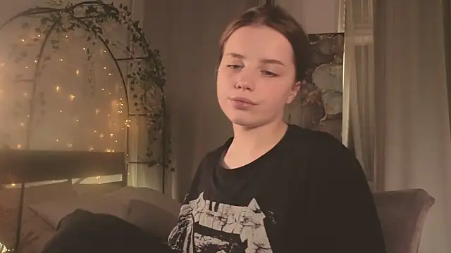 GabiMeshuggah's Live XXX Chat