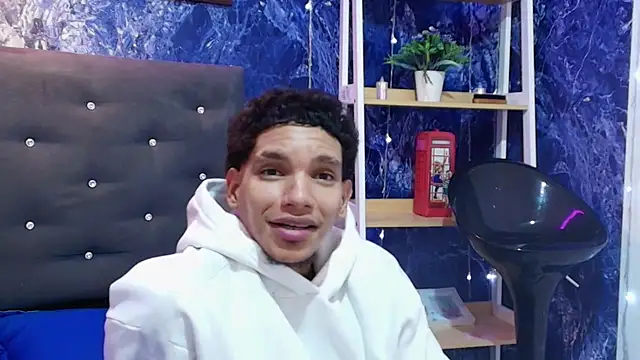 kai_storm77 XXX чат на живо
