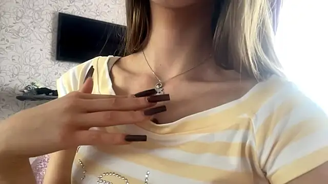 MarryTurnier élő XXX-chatje