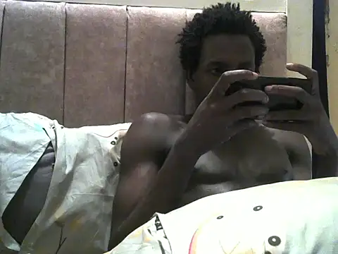 Chatroom XXX en direct de Bigras0011