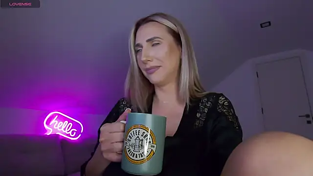 KhloeK's Live XXX Chat