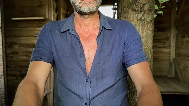 mecchaude Adlı Modelin Canlı XXX Sohbeti